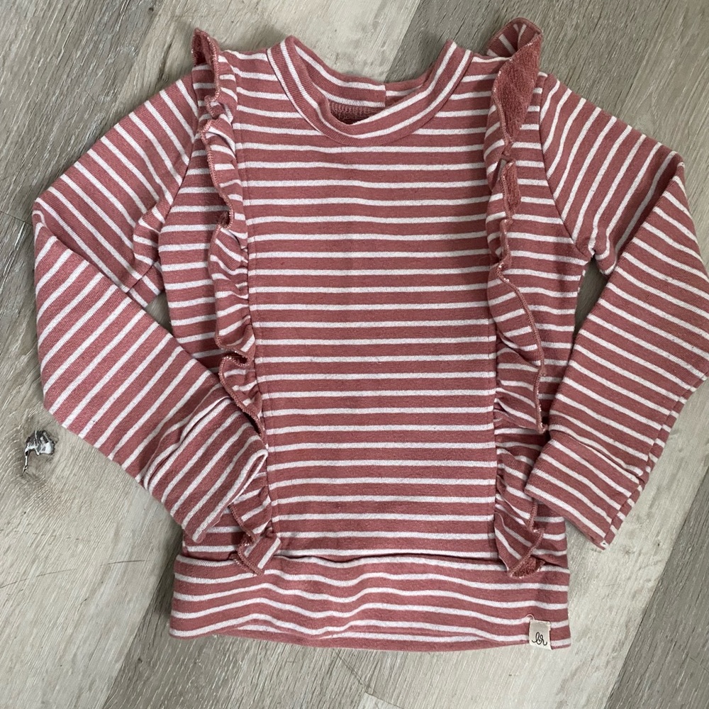 Lulu and Roo blush pink ruffle sweater 2T GUC